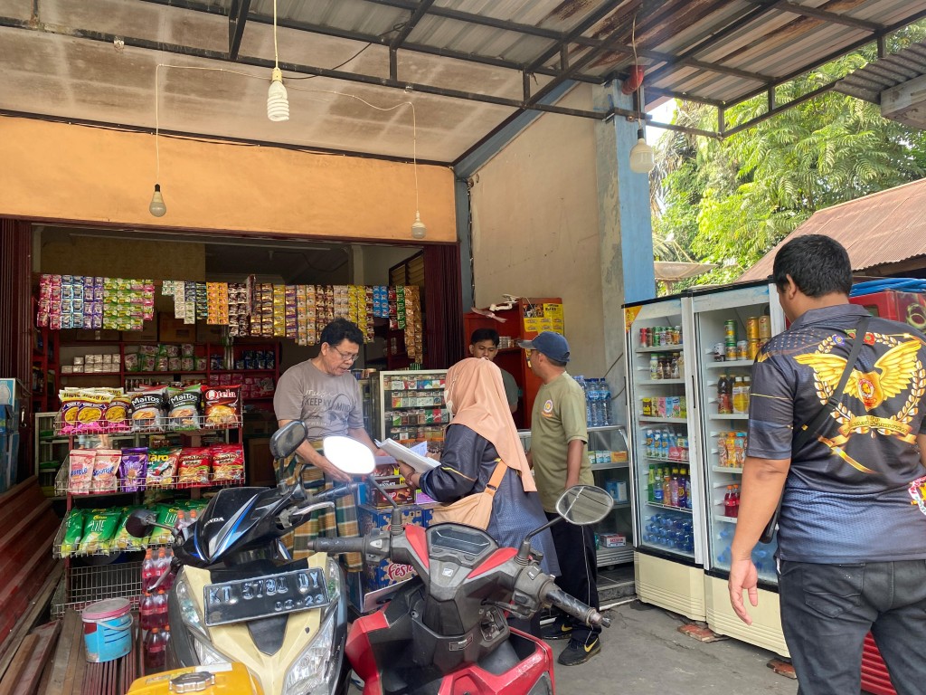 Giat Satpol PP Kota Samarinda bekerjasama dengan BKO Kecamatan Sambutan