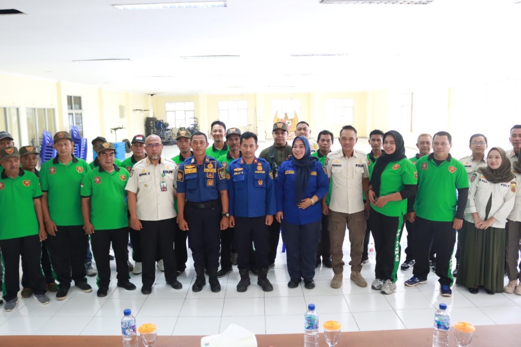 Pembinaan Kesiapsiagaan SATLINMAS Kecamatan Sungai Kunjang Dalam Tanggap Darurat Bencana