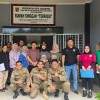 Penertiban dan Pembinaan : Satpol PP Kota Samarinda Tertibkan Pengemis di Simpang Alaya
